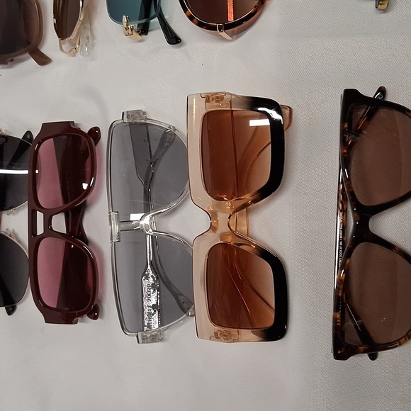 NWT 10 Pair Womens Stylish Sunglasses Collection